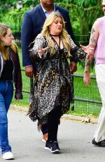 KELLY CLARKSON Out with Friends in Central Park in New York 07/25/2023
