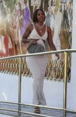 KELLY ROWLAND Arrives at Drakes in West Hollywood 07/27/2023