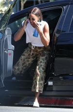 KELLY ROWLAND Shopping at Waterworks Store in Los Angeles 07/20/2023