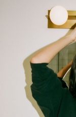KENDALL JENNER for Moon Oral Beauty, 2023