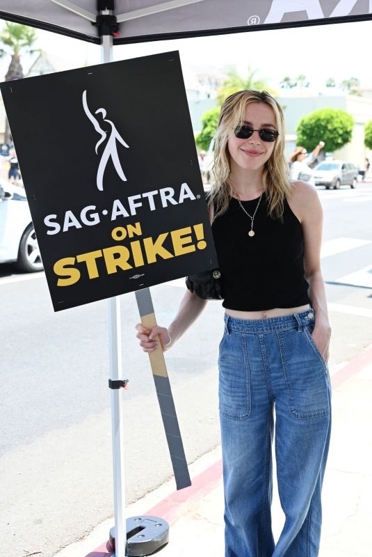 KIERNAN SHIPKA at Sag-aftra Actors Union Strike in New York 06/17/2023