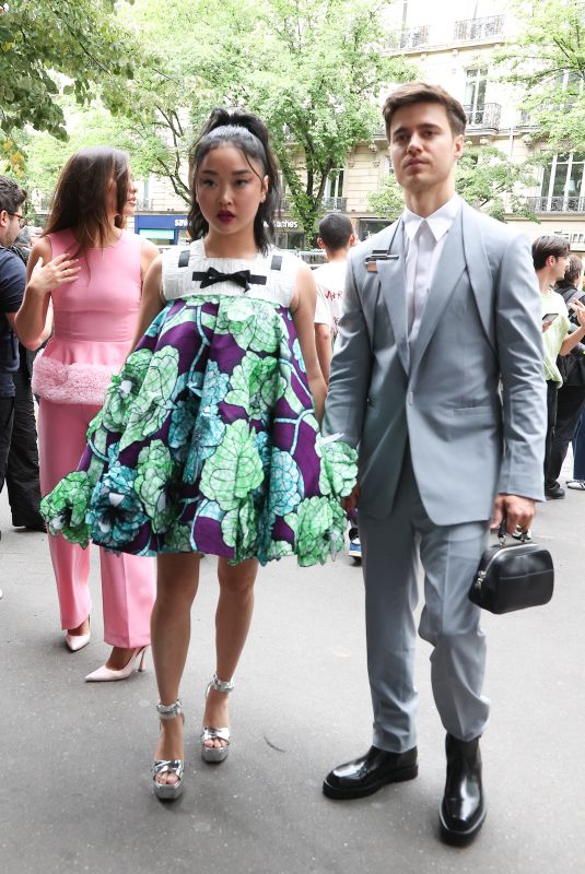 LANA CONDOIR Arrives at Viktor & Rolf Haute Couture Spring/Summer 23/24 Show at Paris Fashion Week 07/05/2023