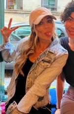 LAURA VANDERVOORT - Instagram Photos 07/28/2023