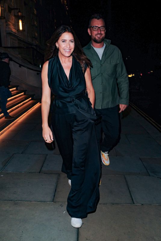 LISA SNOWDON Out for Dinner in London 07/14/2023