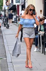 LIZZIE CUNDY Out and About in London 07/06/2023