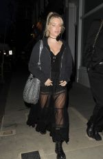 LOTTIE MOSS Leaves Il Trillo in Fulham 07/11/2023