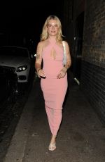 LOTTIE MOSS Leaves Louie Restaurant in Covent Garden in London 07/26/2023