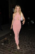 LOTTIE MOSS Leaves Louie Restaurant in Covent Garden in London 07/26/2023