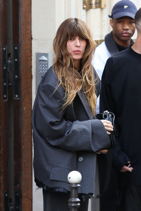 LOU DOILLON Arrives at Balenciaga Haute Couture Spring/Summer 23/24 Show at Paris Fashion Week 07/05/2023