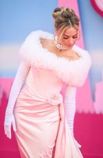 MARGOT ROBBIE at Barbie Premiere in London 07/12/2023