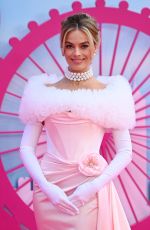 MARGOT ROBBIE at Barbie Premiere in London 07/12/2023