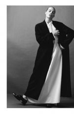 MARGOT ROBBIE in M Le Magazine du Monde, July 2023