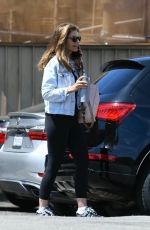 MARIA SHRIVER Out for Lunch with Her Son Patrick and His Girlfriend Abby Champion in Brentwood 07/21/2023