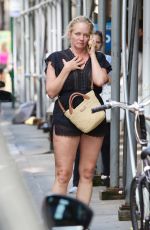 MARLEY SHELTON Out Shopping in New York 07/22/2023