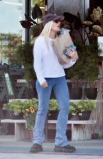 MELISSA COHEN Out Shopping at Whole Foods in Malibu 07/14/2023