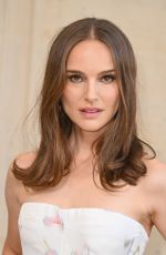 NATALIE PORTMAN at Christian Dior Haute Couture Fall/winter 2023/2024 Show in Paris 07/03/2023
