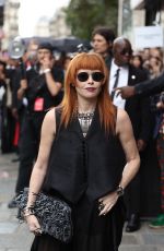 NATASHA LYONNE at Jean Paul Gaultier Haute Couture Spring/summer 23/24 Show at Paris Fashion Week 07/05/2023