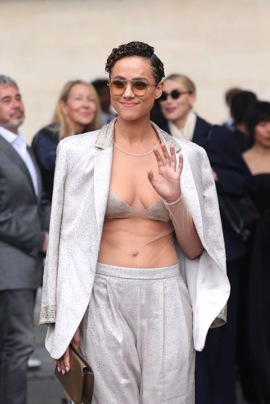 NATHALIE EMMANUEL at Ggiorgio Armani Prive Haute Couture Fall/winter 23/24 Show in Paris 07/04/2023
