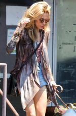 PARI JACKSON LeavesFairfax Flea Market in Los Angeles 07/16/2023