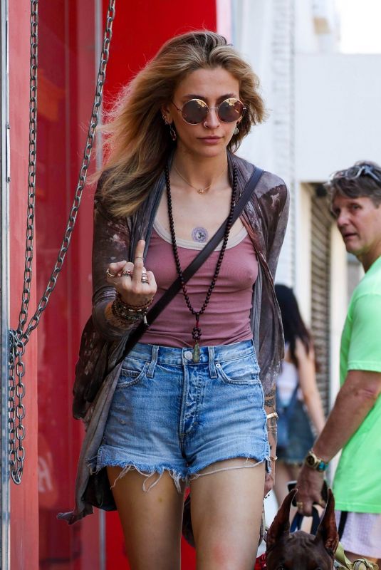 PARI JACKSON LeavesFairfax Flea Market in Los Angeles 07/16/2023