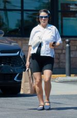 Pregnant ALIA SHAWKAT Shopping at Gelson