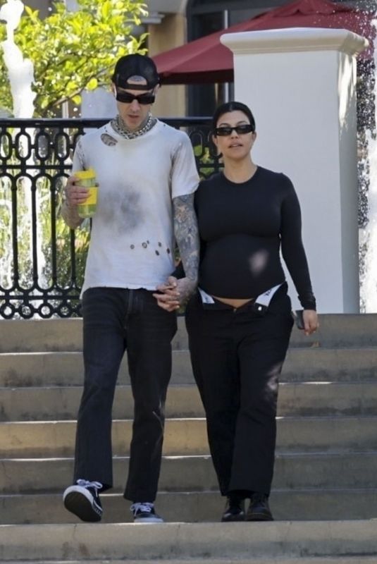 Pregnant KOURTNEY KARDASHIAN and Travis Barker Out for Coffee in Calabasas 07/20/2023