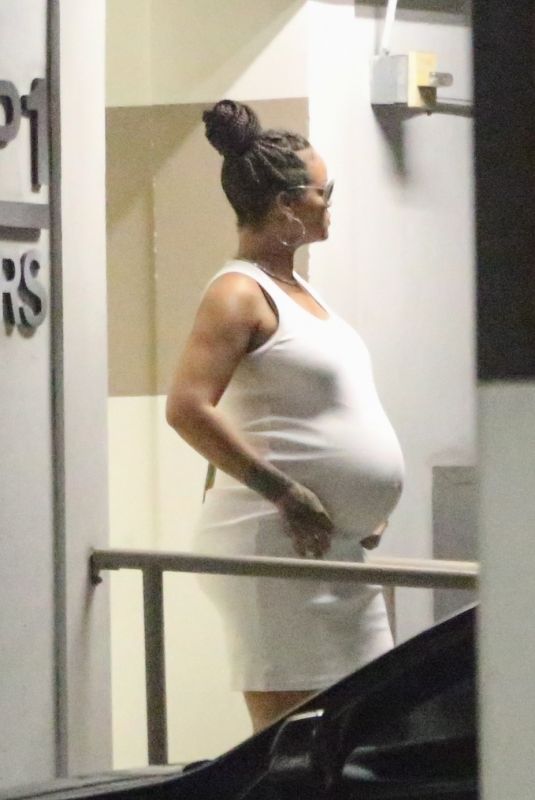 Pregnant RIHANNA Arrives at Westfield Century City 07/14/2023