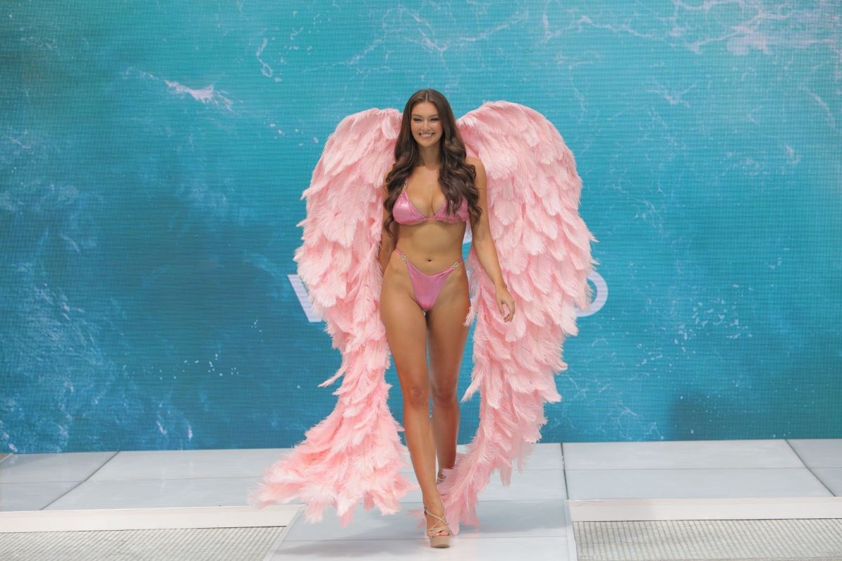 RACHEL PIZZOLATO at Vasaro Runway Show at New York Swim Week: Paradise ...