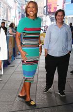 ROBIN ROBERTS Arrives at Good Morning America Studio in New York 07/26/2023