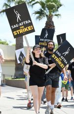 SAMMI HANRATTY at Sag-aftra Actors Union Strike in New York 06/17/2023