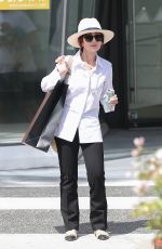 SHARON OSBOURNE Shopping at Estefano Ricci and Nate