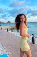 SOFIE DOSSI - Instagram Photos 07/30/2023
