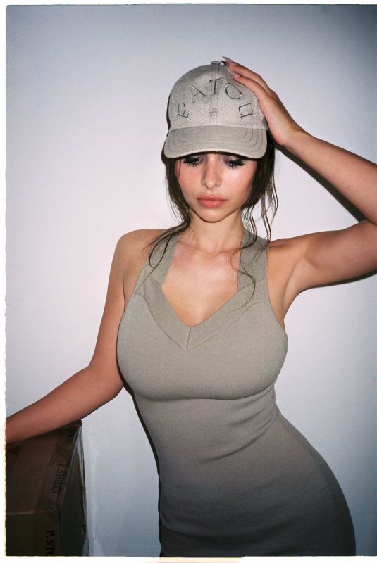 SOPHIE MUDD for Content Mode, July 2023