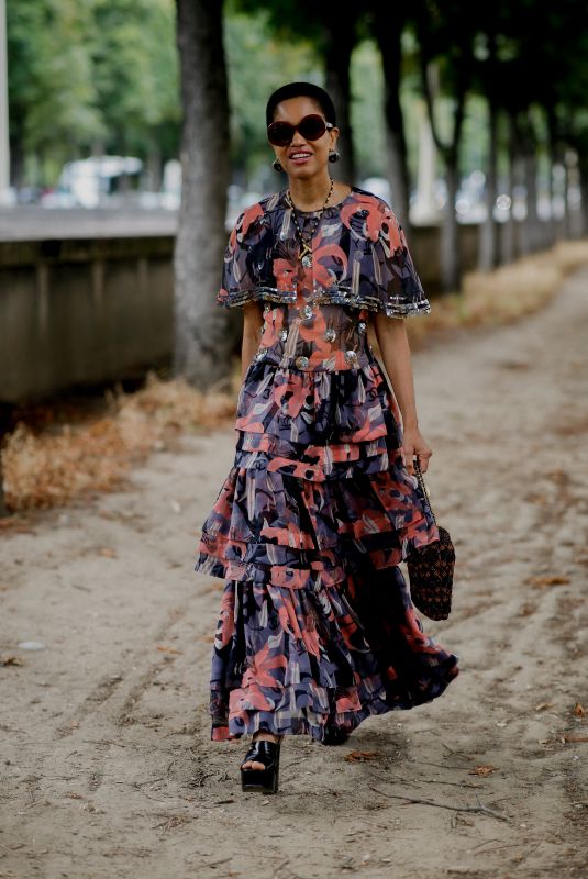 TAMU MCPHERSON Arrives at Chanel Fall/Winter 23/24 Haute Couture Show in Paris 07/04/2023