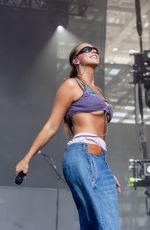 TATE MCRAE Performs at Sips & Sounds Summer Festival in Austin 07/29/2023