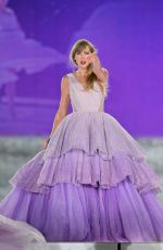 TAYLOR SWIFT Performs at The Eras Tour in Kansas City 07/08/2023