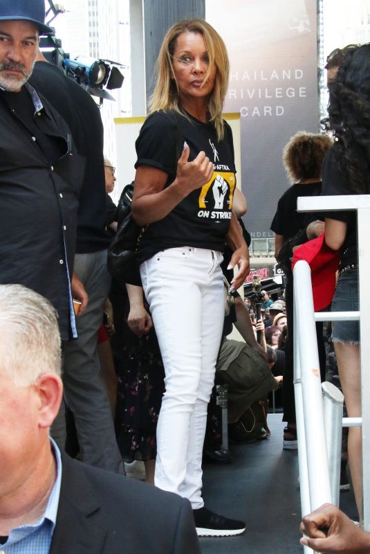 VANESSA WILLIAMS at Rock the City for a Fair Contract Rally at Times Square in New York 07/25/2023