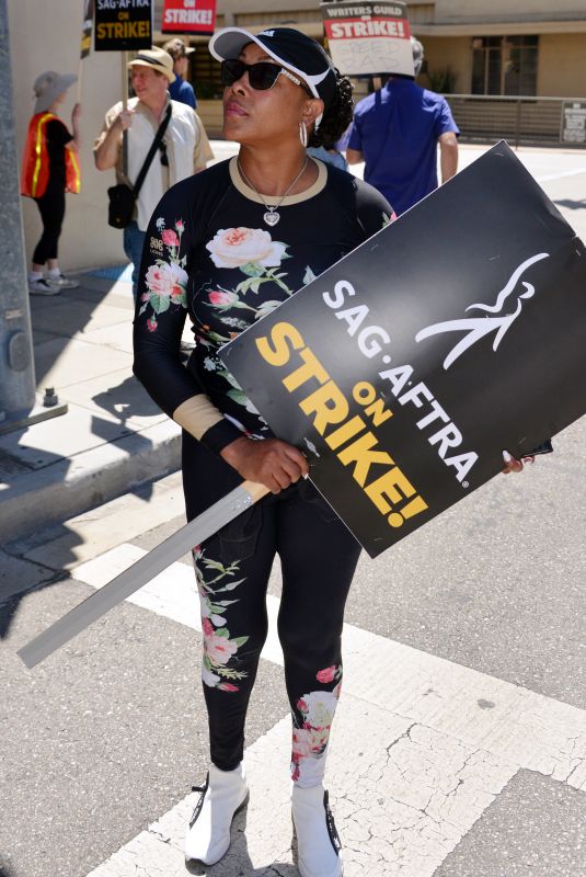 VIVICA A. FOX at Picket Lines Outside Warner Bros Studios in Burbank 07/19/2023