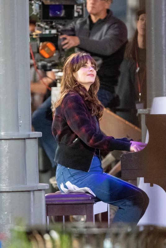 ZOOEY DESCHANEL Plays Piano on the Set of Her New Movie in Atlanta 07/26/2023
