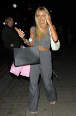 ABI MOORE Arrives at Mondarin Hotel Shoreditch in London 08/04/2023