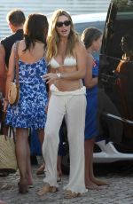 ABIGAIL ABBEY CLANCY and Peter Crouch Out for Lunch CHRISTINE and Frank Lampard in Portugal 08/14/2023
