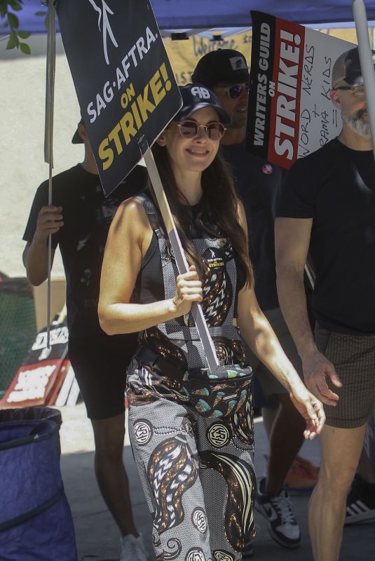 ALISON BRIE at Sag-aftra Actors Union Strike in Los Angeles 08/03/2023
