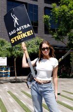 ALYCIA DEBNAM-CAREY at Sag-aftra Strike in Culver City 08/17/2023
