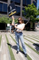 ALYCIA DEBNAM-CAREY at Sag-aftra Strike in Culver City 08/17/2023
