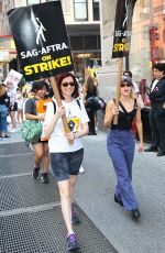 ANNASOPHIA ROBB at Sag-aftra Strike in New York 08/09/2023
