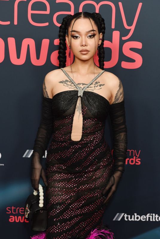 BELLA POARCH at 2023 Streamy Awards in Los Angeles 08/27/2023