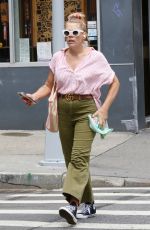 BUSY PHILIPPS Out and About in New York 08/07/2023