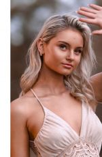 CHELSEA MAYER - Instagram Photos 08/07/2023