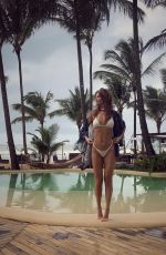 CINTIA DICKER - Instagram Photos 08/08/2023