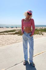 ELSA HOSK - Instagram Photos 08/08/2023
